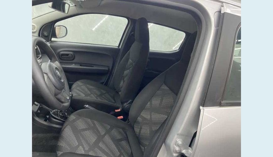 FIAT MOBI LIKE 1.0 FLEX MANUAL 4P - PRATA - 2022 Foto 10 (Grande)