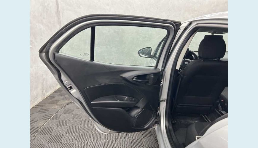 FIAT ARGO 1.0 FLEX MANUAL 4P - PRATA - 2022 Foto 10 (Grande)