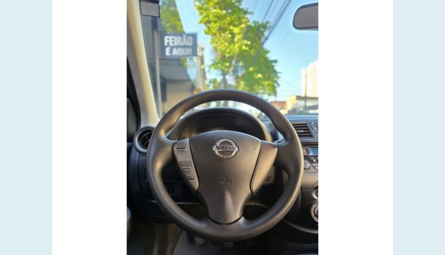 NISSAN MARCH FLEX MANUAL 4P - PRETO - 2016 Foto 10 (Grande)