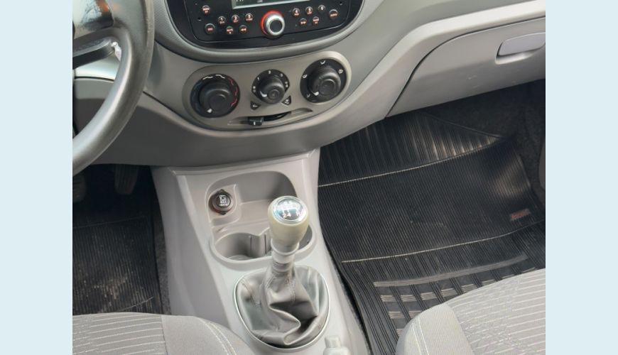 FIAT FIAT PALIO FLEX MANUAL 4P - BRANCO - 2013 Foto 10 (Grande)