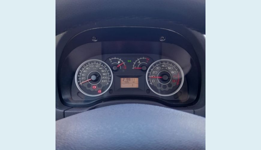 FIAT FIAT IDEA 1.6 MPI 16V FLEX MANUAL 4P - BRANCO - 2013 Foto 10 (Grande)