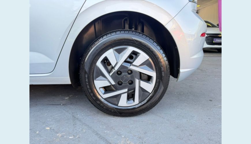 VOLKSWAGEN VOLKSWAGEN POLO FLEX MANUAL 4P - PRATA - 2024 Foto 10 (Grande)