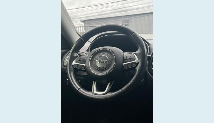 JEEP COMPASS LONGITUDE F - PRETO - 2017 Foto 10 (Grande)