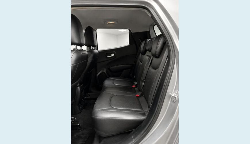 FIAT TORO FREED TURB AT6 - PRATA - 2022 Foto 10 (Grande)