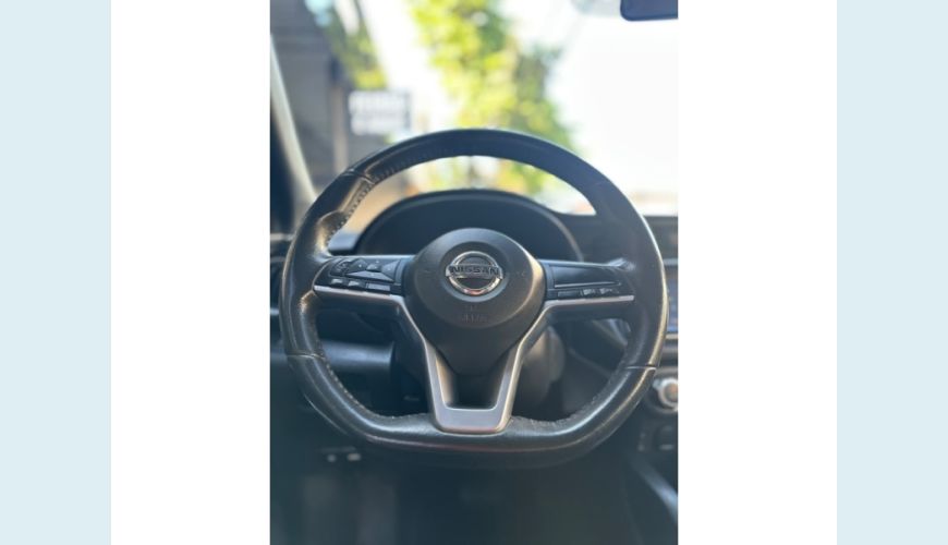 NISSAN KICKS - PRATA - 2017 Foto 10 (Grande)