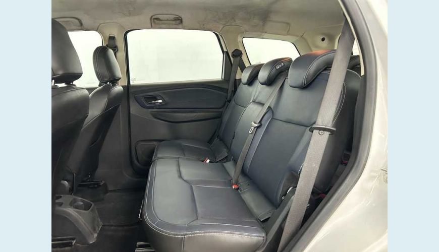 CHEVROLET SPIN PREMIER 1.8 (AUT.) - BRANCO - 2023 Foto 10 (Grande)