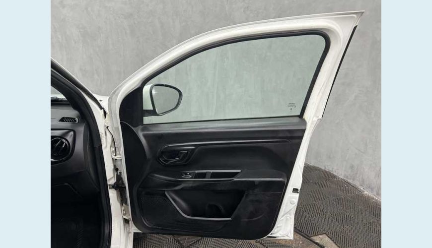 FIAT STRADA FREEDOM 1.3 FLEX 8V CD - BRANCO - 2025 Foto 10 (Grande)
