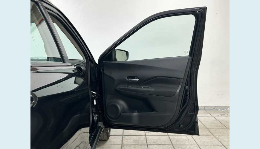 NISSAN KICKS SENSE CVT 1.6 (FLEX) - PRETO - 2024 Foto 10 (Grande)