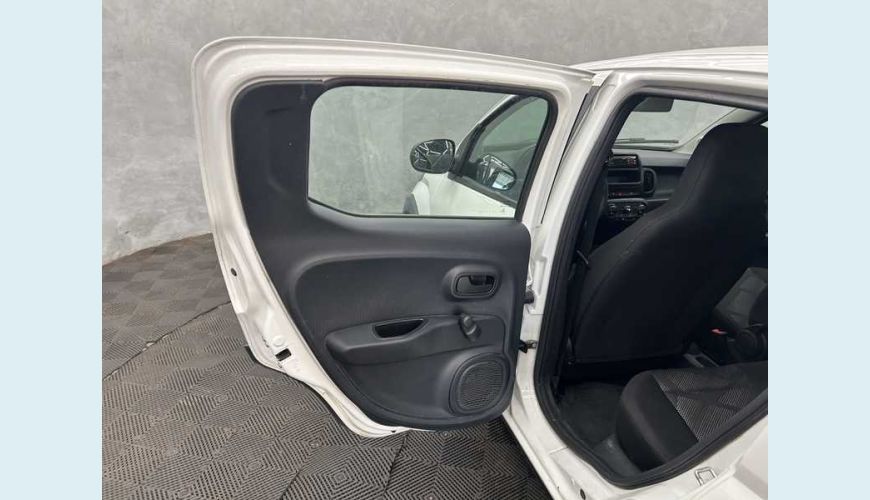 FIAT MOBI LIKE 1.0 (FLEX) - BRANCO - 2023 Foto 10 (Grande)