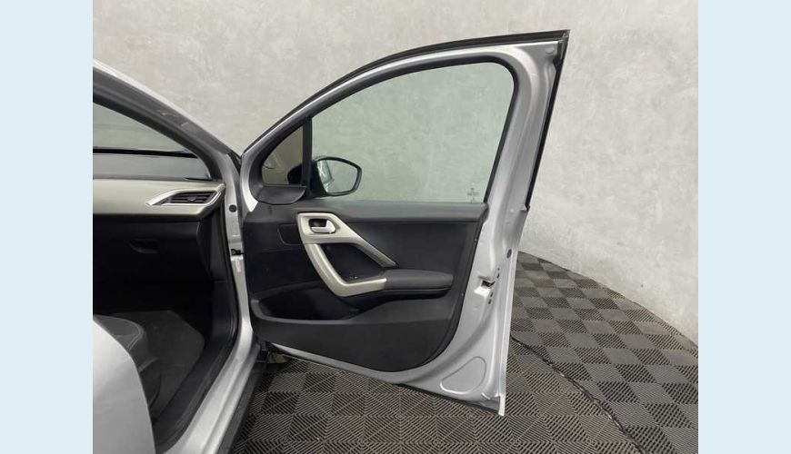 PEUGEOT 2008 ALLURE PACK 1.6 - PRATA - 2022 Foto 10 (Grande)