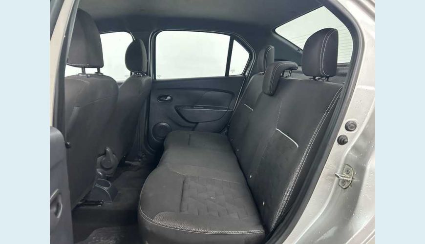 RENAULT LOGAN ZEN 1.0 - PRATA - 2024 Foto 10 (Grande)