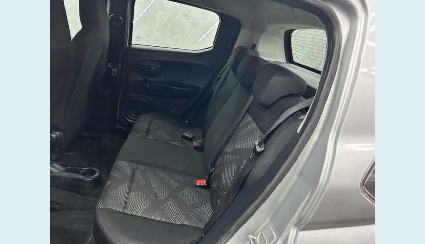 FIAT MOBI LIKE 1.0 (FLEX) - PRATA - 2022 Foto 10 (Grande)