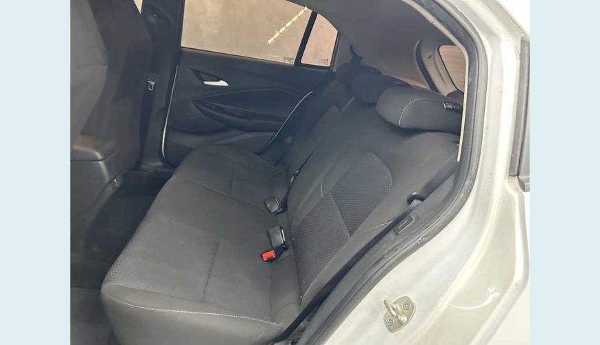 CHEVROLET ONIX LT 1.0 TURBO (AUT.) - BRANCO - 2023 Foto 10 (Grande)