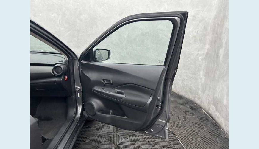 NISSAN KICKS ACTIVE 1.6 (FLEX) - CINZA - 2024 Foto 10 (Grande)