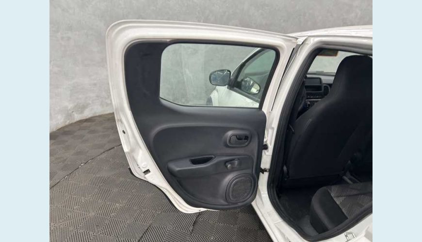 FIAT MOBI LIKE 1.0 (FLEX) - BRANCO - 2023 Foto 10 (Grande)