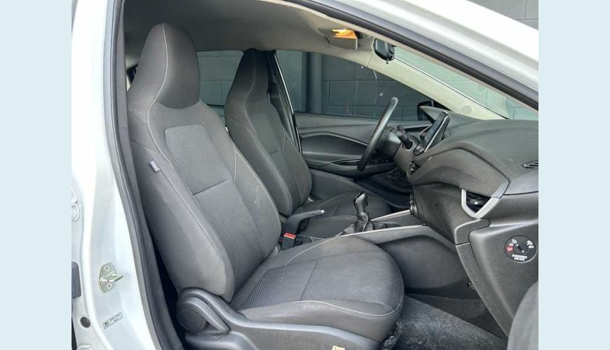 CHEVROLET ONIX PLUS LT 1.0 - BRANCO - 2025 Foto 10 (Grande)