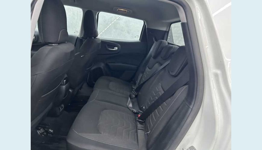 FIAT TORO FREEDOM 1.3 TURBO 270 - BRANCO - 2024 Foto 10 (Grande)