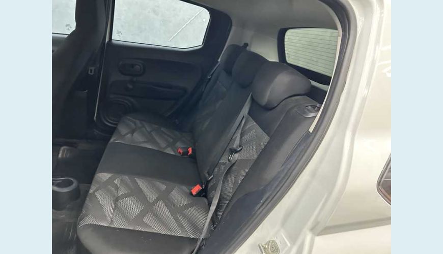 FIAT MOBI LIKE 1.0 (FLEX) - BRANCO - 2022 Foto 10 (Grande)