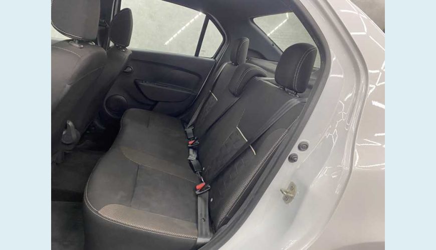 FIAT MOBI LIKE 1.0 (FLEX) - BRANCO - 2022 Foto 10 (Grande)