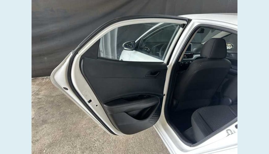 HYUNDAI HB 20 COMFORT PLUS 1.0 (MEC.) - BRANCO - 2025 Foto 10 (Grande)