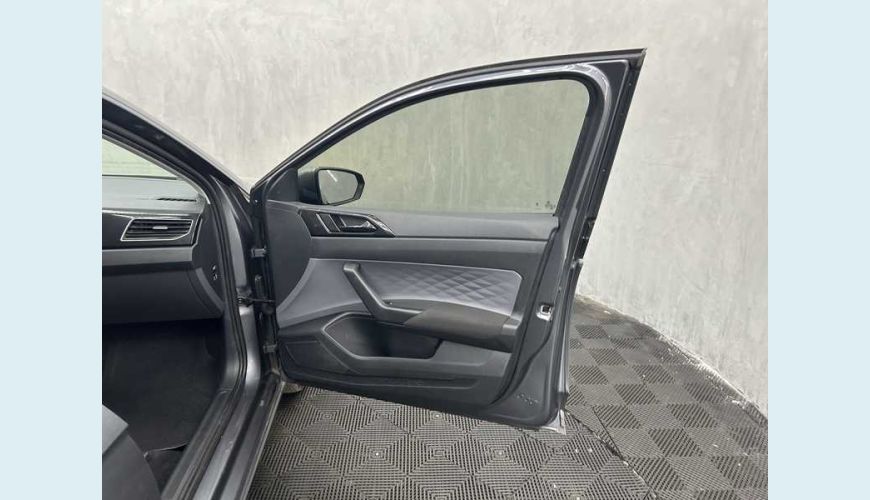 VOLKSWAGEN VIRTUS 1.0 TSI - PRATA - 2025 Foto 10 (Grande)