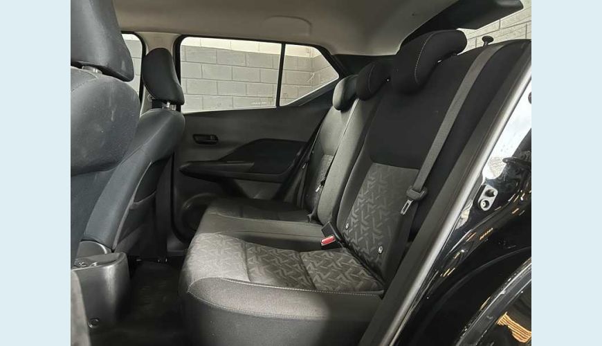 NISSAN KICKS ACTIVE 1.6 (FLEX) - PRETO - 2024 Foto 10 (Grande)