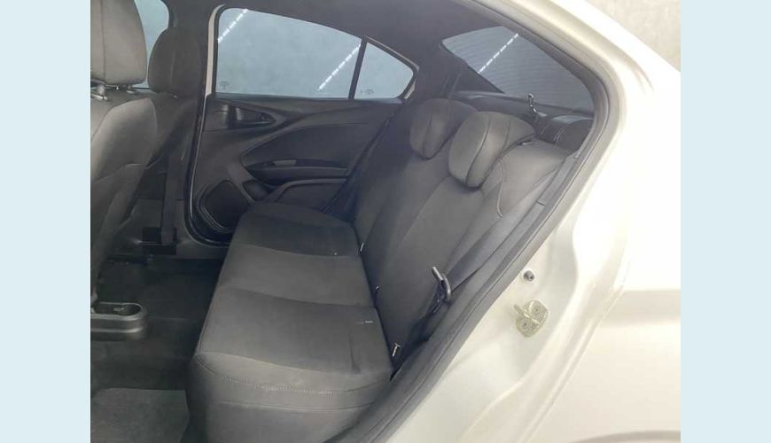 FIAT CRONOS DRIVE 1.3 S-DESIGN (FLEX) - BRANCO - 2022 Foto 10 (Grande)