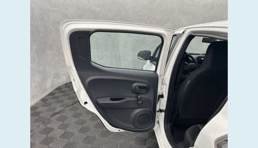 FIAT MOBI LIKE 1.0 (FLEX) - BRANCO - 2021 Foto 10 (Grande)