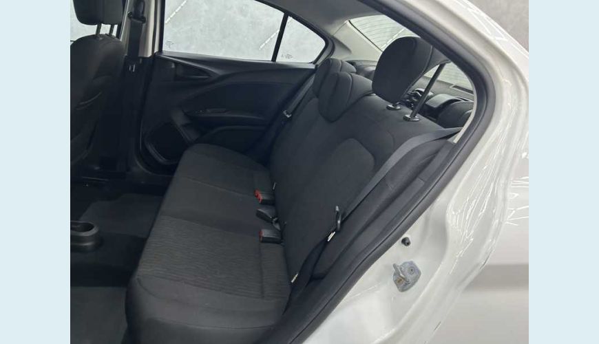 FIAT CRONOS DRIVE 1.3 (FLEX) MT - BRANCO - 2023 Foto 10 (Grande)