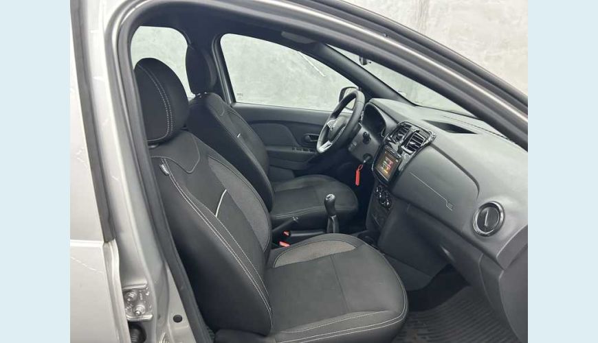 RENAULT LOGAN ZEN 1.0 12V SCE (FLEX) - PRATA - 2023 Foto 10 (Grande)