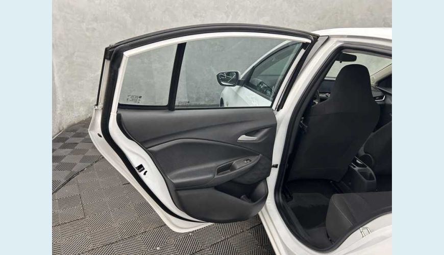 CHEVROLET ONIX PLUS LT 1.0 TURBO - BRANCO - 2024 Foto 10 (Grande)