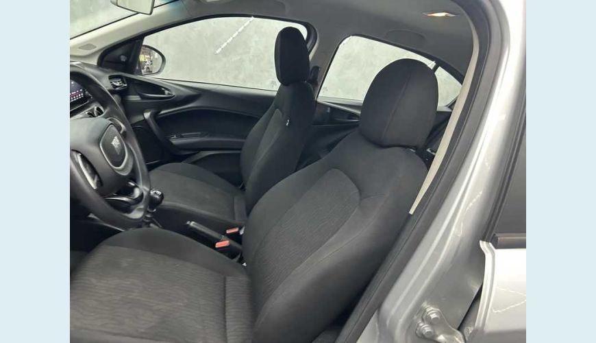 FIAT CRONOS DRIVE 1.3 (FLEX) MT - PRATA - 2023 Foto 10 (Grande)
