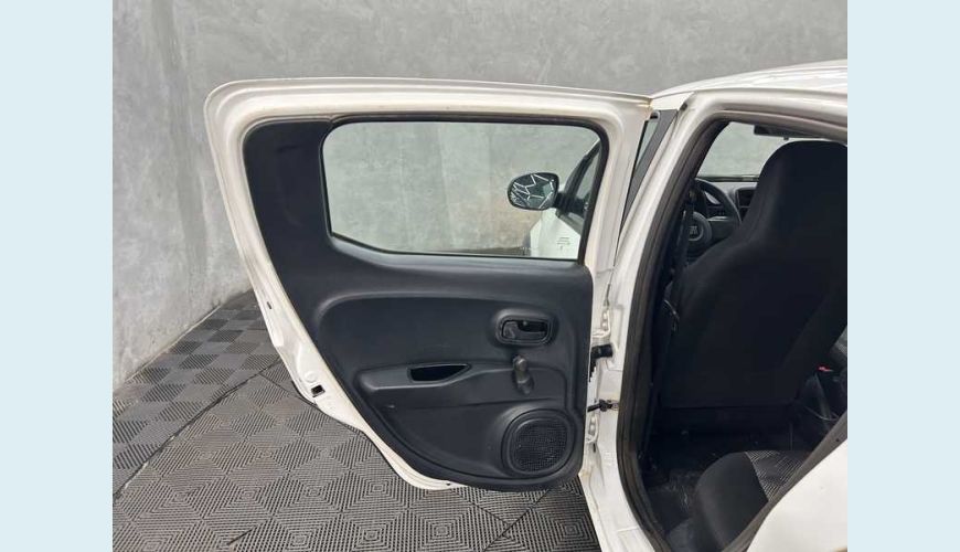 FIAT MOBI LIKE 1.0 - BRANCO - 2025 Foto 10 (Grande)