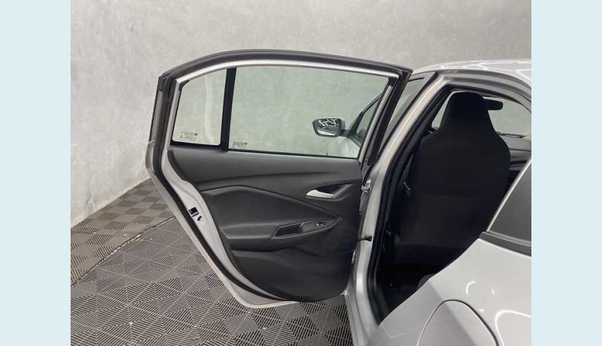 CHEVROLET ONIX LT 1.0 II (FLEX) - PRATA - 2021 Foto 10 (Grande)