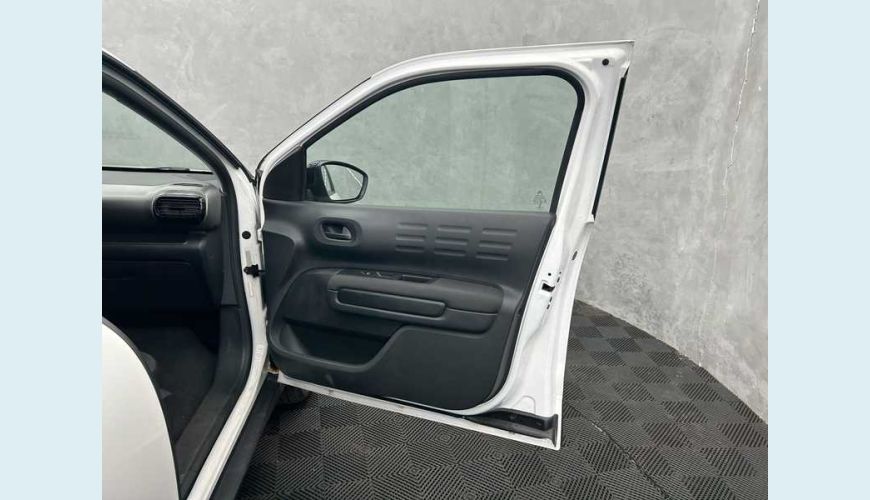 CITROËN C4 CACTUS 1.6 FEEL (AUT) (FLEX) - BRANCO - 2022 Foto 10 (Grande)