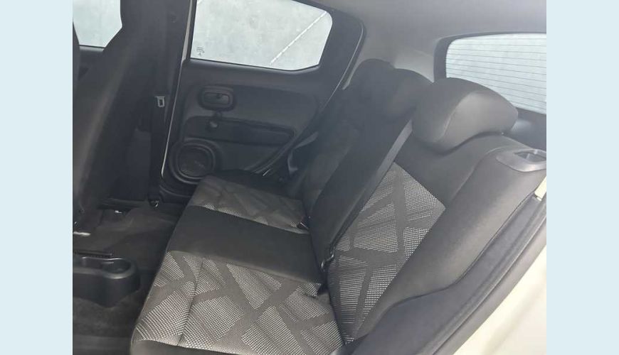 FIAT MOBI LIKE 1.0 (FLEX) - BRANCO - 2023 Foto 10 (Grande)