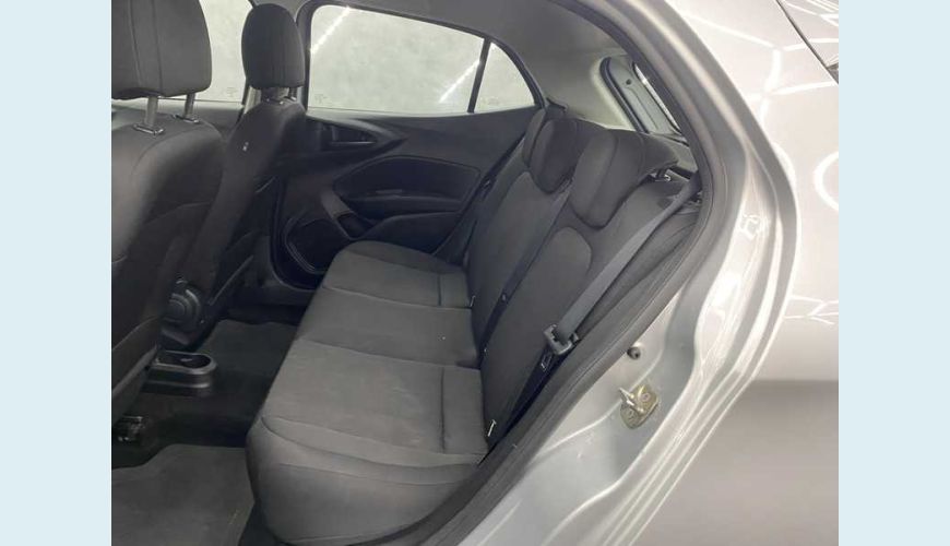 FIAT ARGO 1.0 - PRATA - 2022 Foto 10 (Grande)