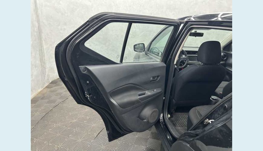 NISSAN KICKS ACTIVE 1.6 (FLEX) - PRETO - 2024 Foto 10 (Grande)