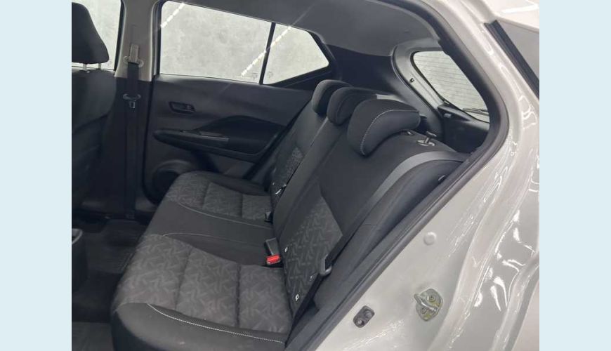 NISSAN KICKS ACTIVE 1.6 (FLEX) - BRANCO - 2024 Foto 10 (Grande)