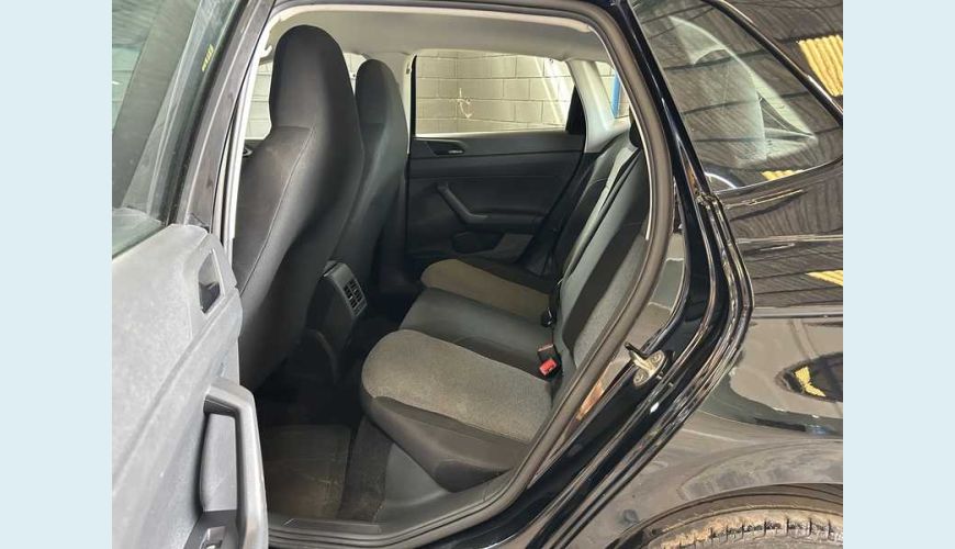 VOLKSWAGEN POLO COMFORTLINE (AUT) (FLEX) - PRETO - 2024 Foto 10 (Grande)