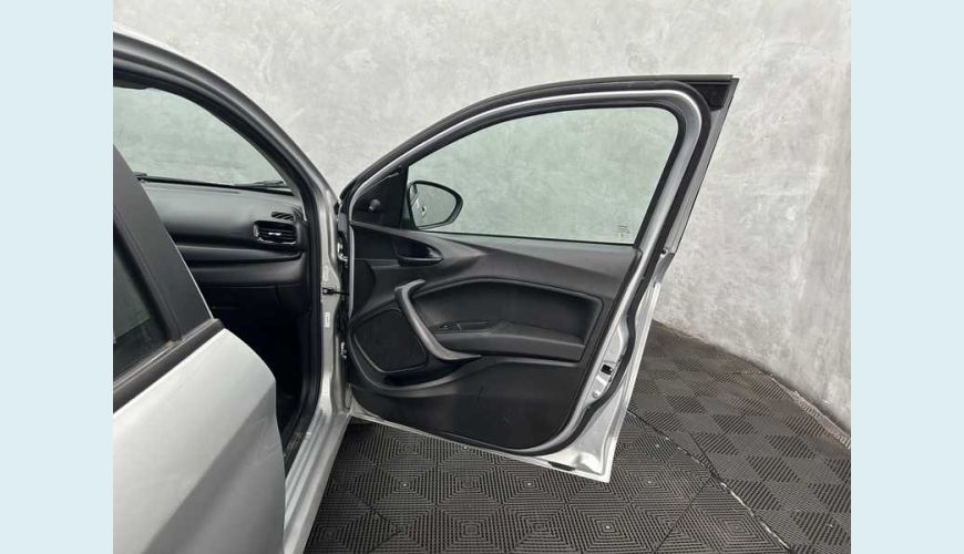 FIAT CRONOS DRIVE S-DESIGN 1.3 - PRATA - 2025 Foto 10 (Grande)