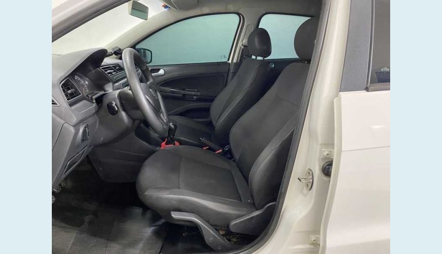 VOLKSWAGEN GOL 1.6 MSI (FLEX) - BRANCO - 2019 Foto 10 (Grande)