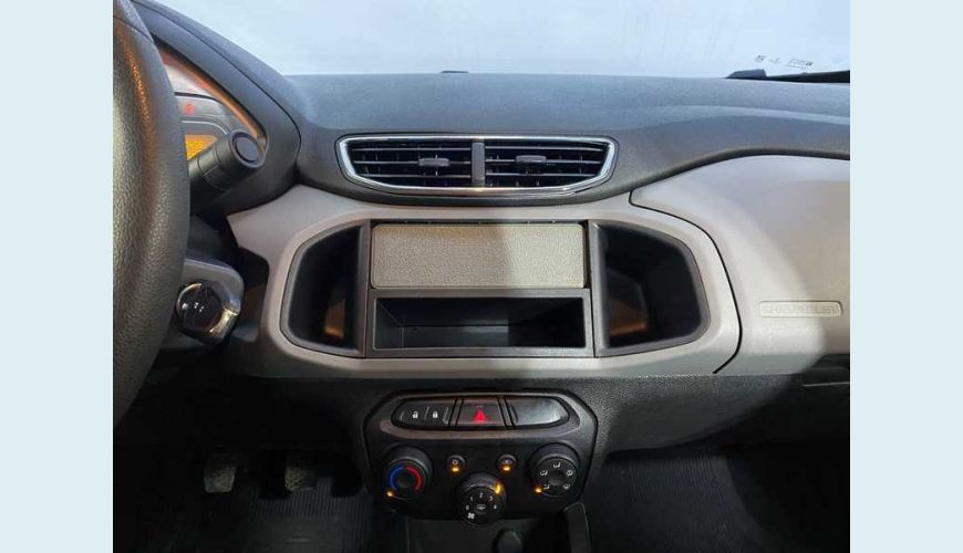 CHEVROLET PRISMA 1.0 JOY SPE/4 - BRANCO - 2019 Foto 10 (Grande)