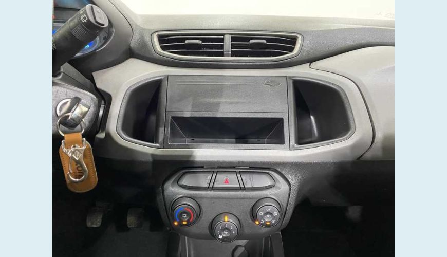 CHEVROLET ONIX 1.0 LS SPE/4 - BRANCO - 2016 Foto 10 (Grande)