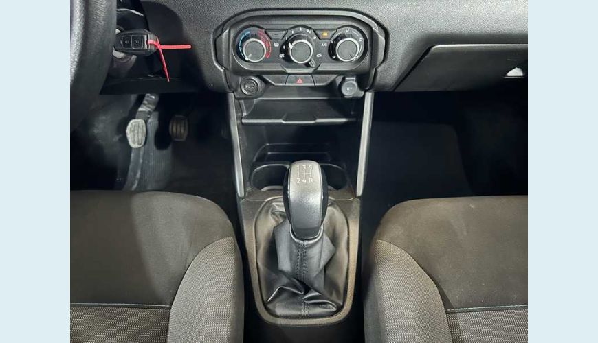 CITROËN C3 LIVE PACK 1.0 (FLEX) - BRANCO - 2023 Foto 10 (Grande)