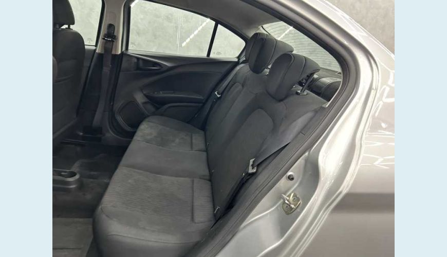 FIAT CRONOS DRIVE 1.0 (FLEX) MT - PRATA - 2023 Foto 10 (Grande)