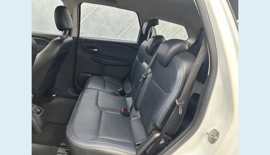 CHEVROLET SPIN PREMIER 1.8 (AUT.) - BRANCO - 2024 Foto 10 (Grande)