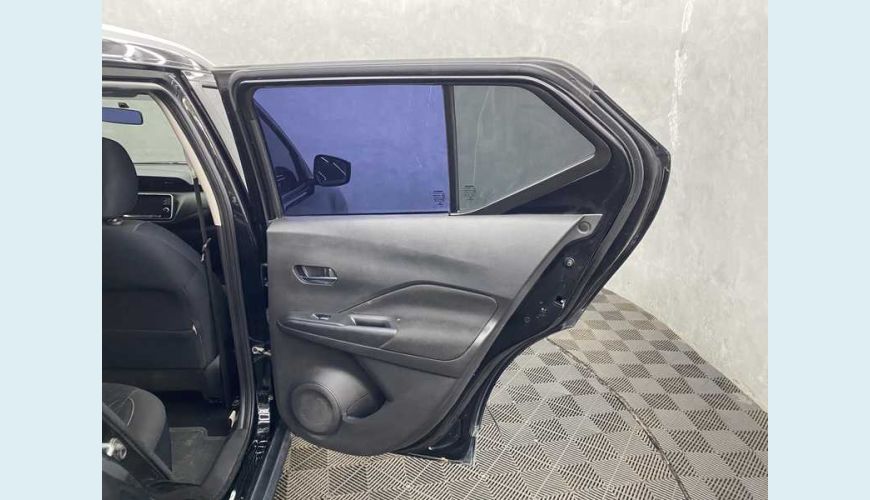 NISSAN KICKS SENSE 1.6 FLEX AUT. - PRETO - 2022 Foto 10 (Grande)