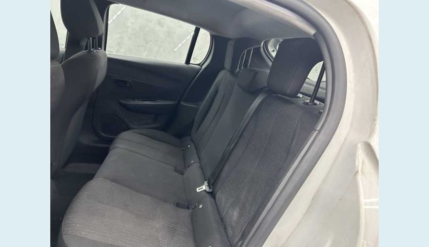 PEUGEOT 208 LIKE 1.0 FLEX - BRANCO - 2023 Foto 10 (Grande)