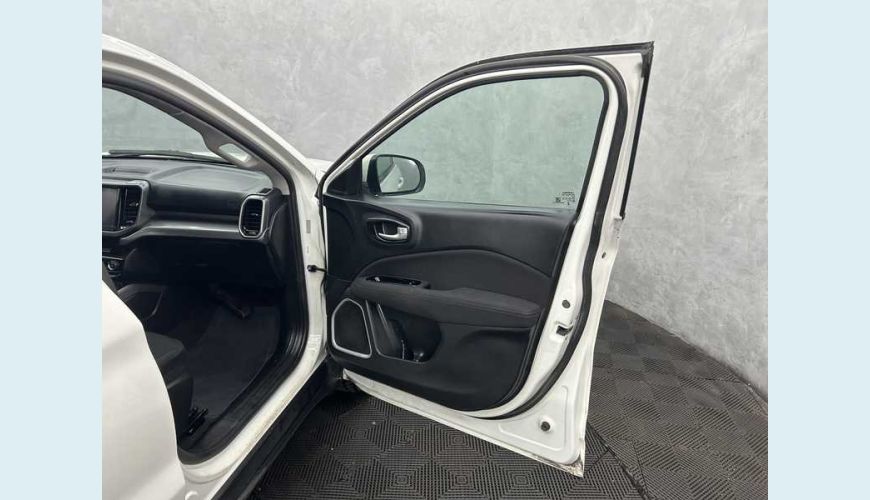 FIAT TORO FREEDOM 1.3 T270 4X2 FLEX AUT. - BRANCO - 2023 Foto 10 (Grande)